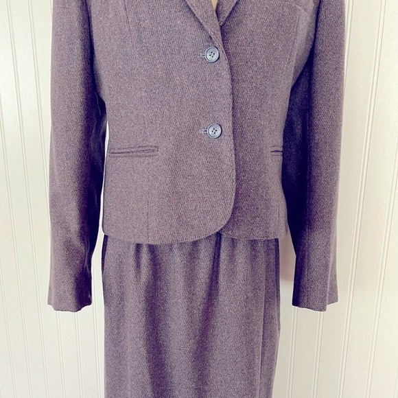 Vintage Purple Suit Matching Skirt and Blazer Coord Set Neck Tie Wool Career - Picture 4 of 12